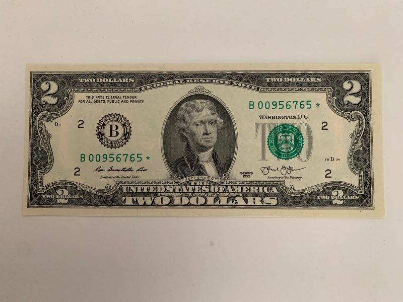 2 dollar fake money