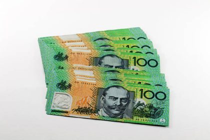 100 Australian Dollars